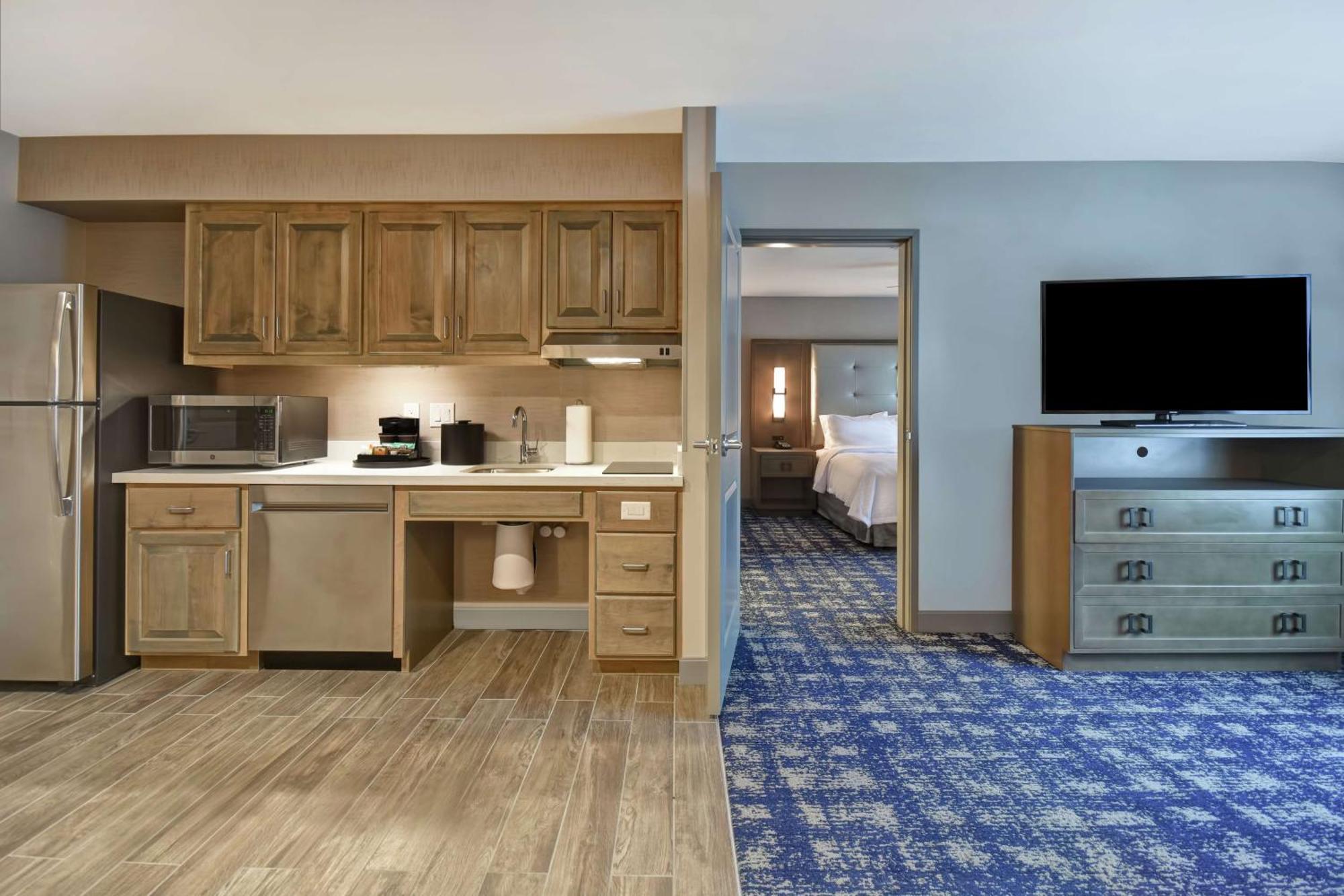 Homewood Suites By Hilton Orange New Haven Экстерьер фото