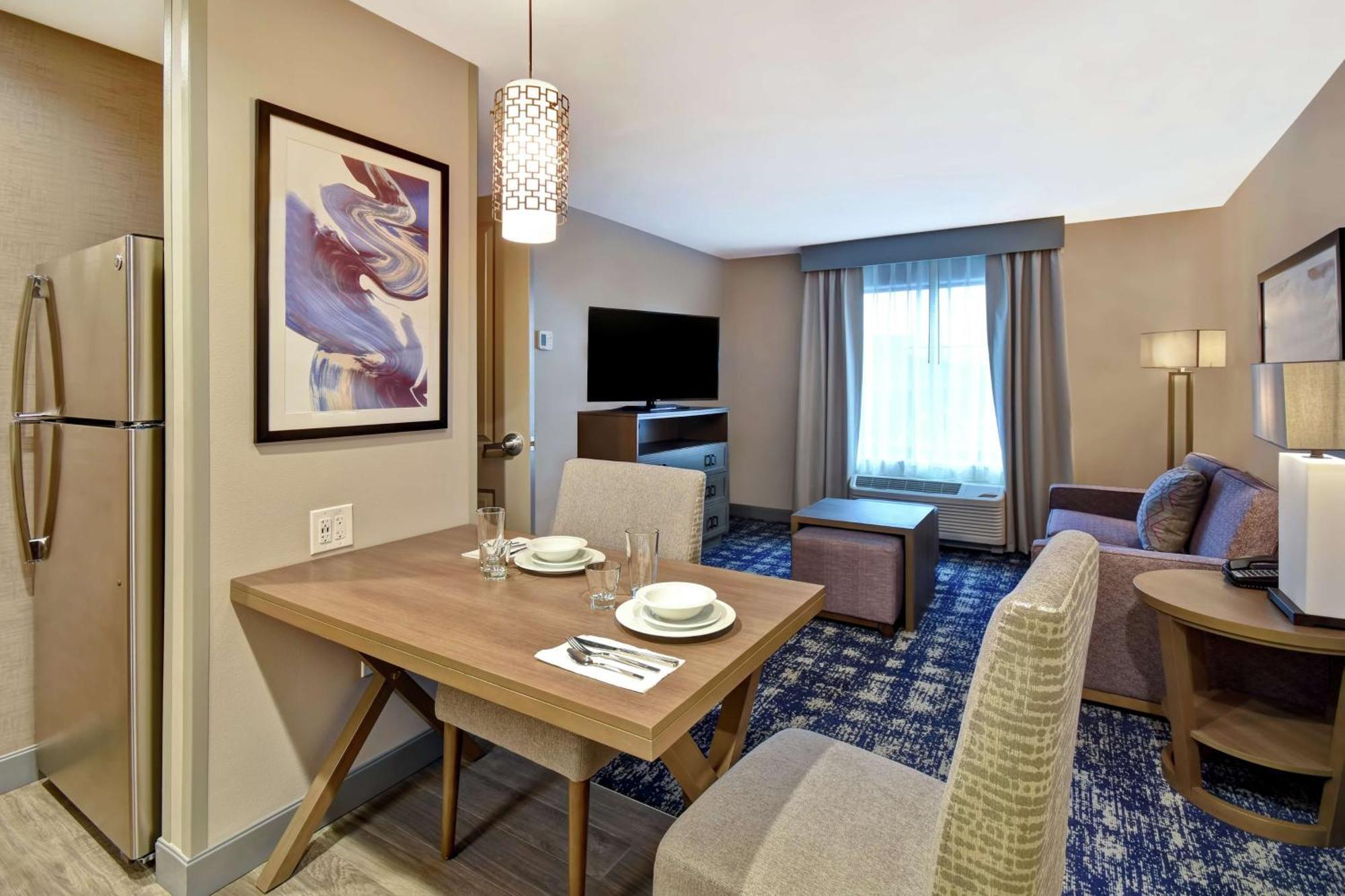 Homewood Suites By Hilton Orange New Haven Экстерьер фото