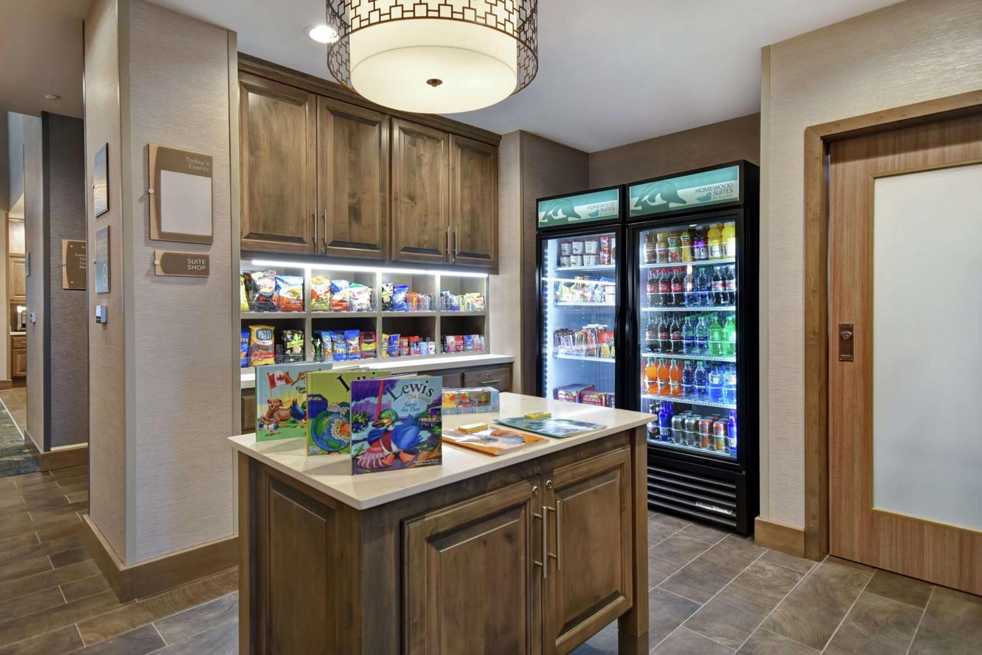 Homewood Suites By Hilton Orange New Haven Экстерьер фото
